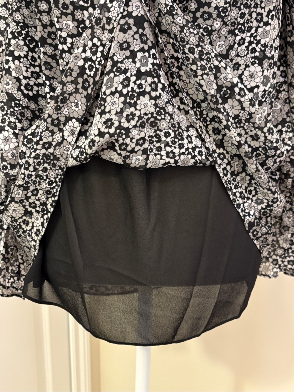 Michael Kors Blouse Floral Off-Shoulder Large - Picture 8 of 15